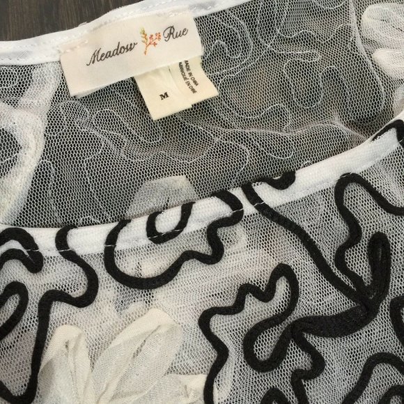 MEADOW RUE Sheer Floral Top 'Cherry Blossom' Anthropologie *Beautiful* - Picture 5 of 7